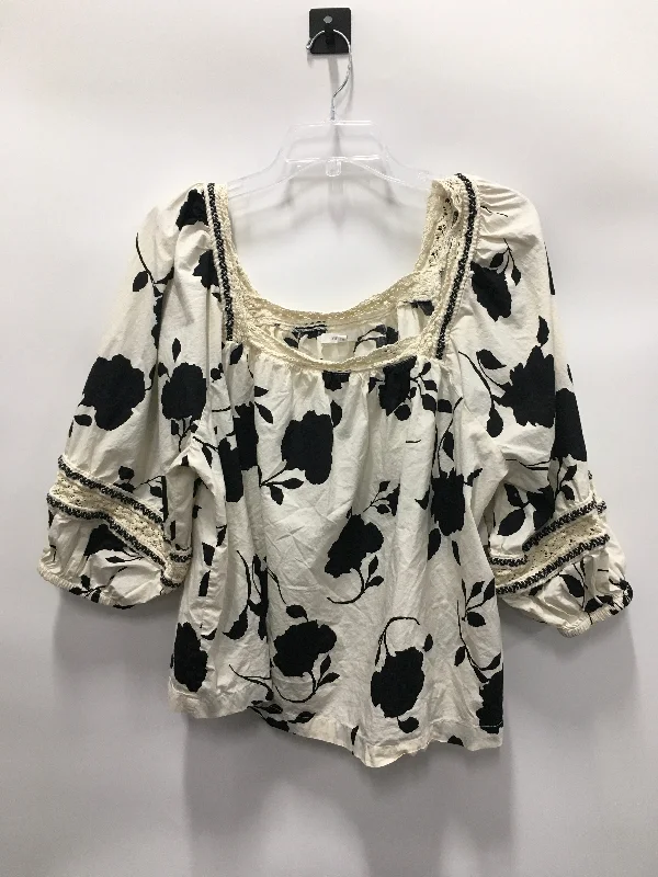 Urban Essentials Top 3/4 Sleeve By Maurices  Size: 1x