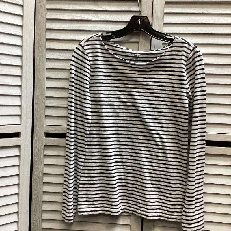 Urban Sporty Top Long Sleeve By J. Crew In Striped Pattern, Size: S