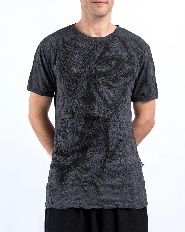 Elevated Classics Mens Lions Eye T-Shirt in Black