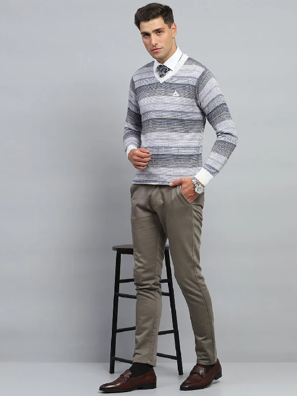 Elevated Fashion Men Multicolor Check V Neck Full Sleeve Pullover