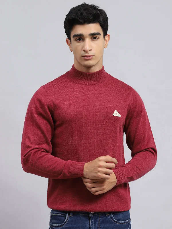 Simplistic Monochrome Men Pink Solid Pullover