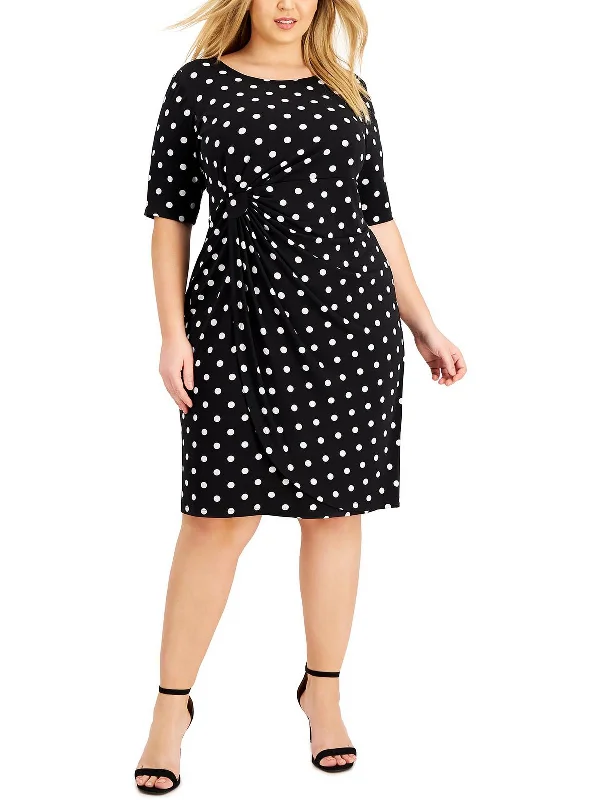 Plus Womens Polka Dot Ruched Shift Dress