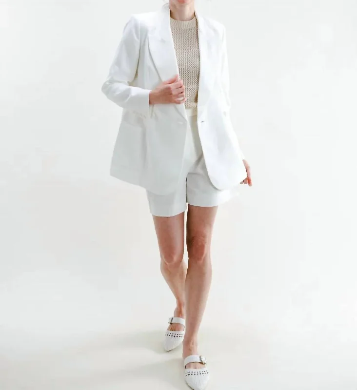 Fauna Blazer In White